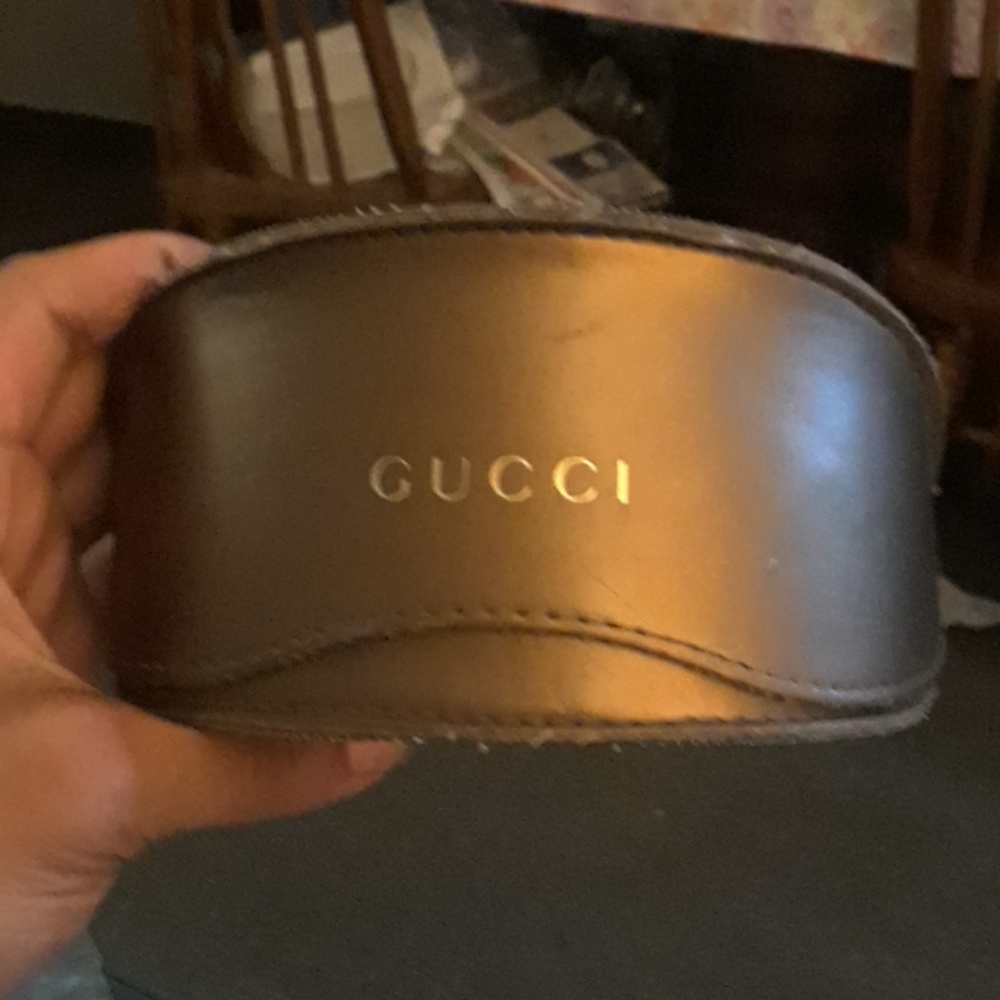 Authentic Gucci shades (asking BEST offer)